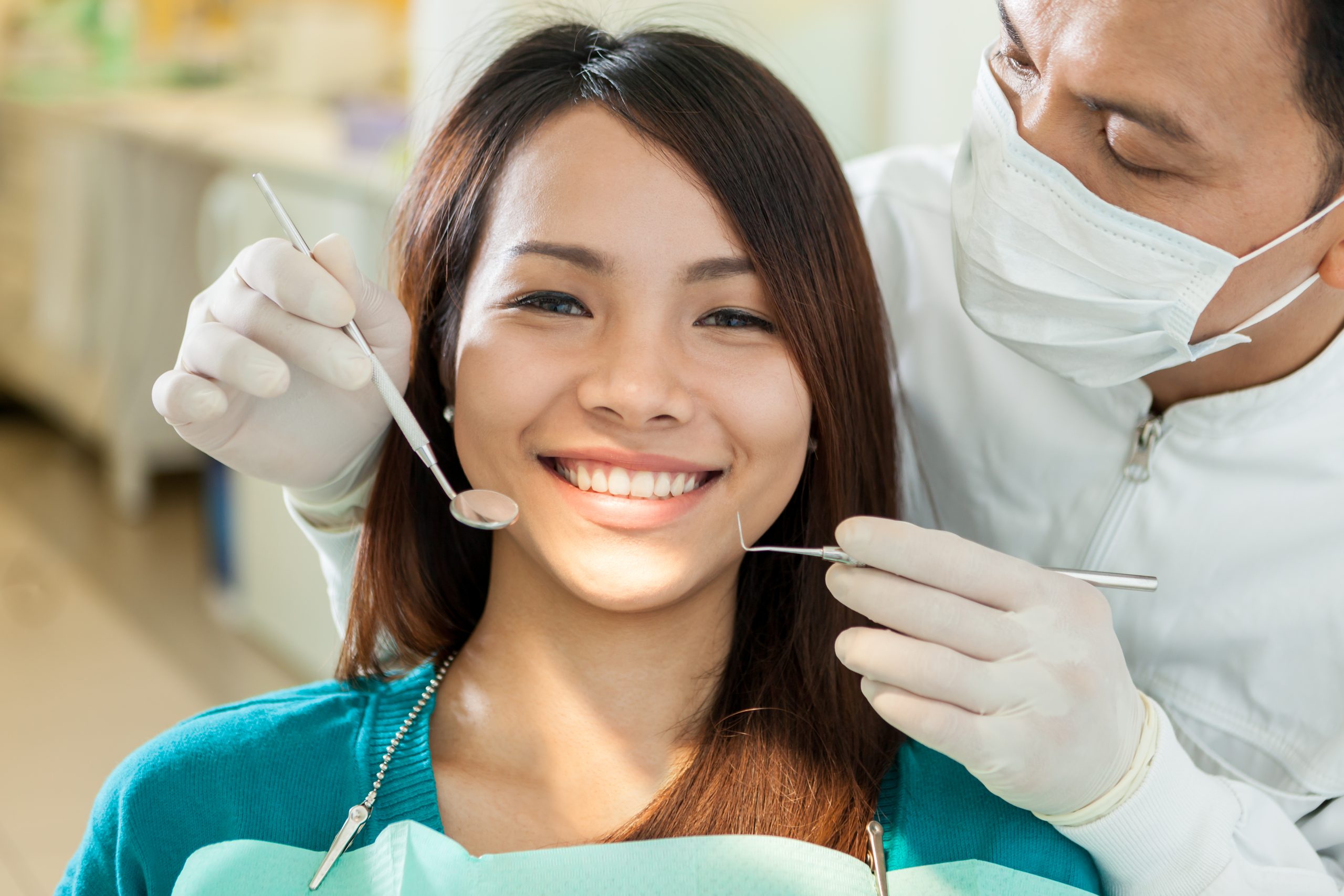 Teeth filling in a North York dentistry